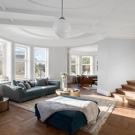 빌라 Small Castle From 1915