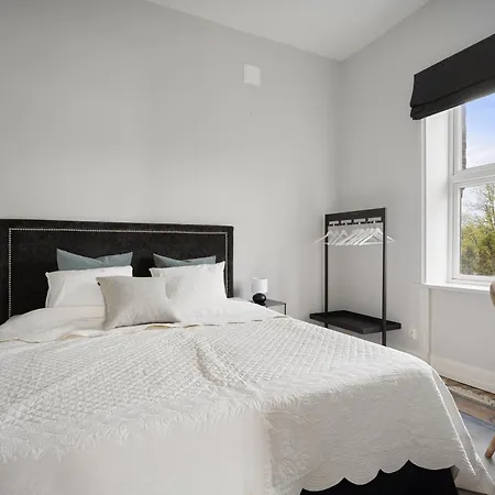 Small Castle From 1915 Вилла