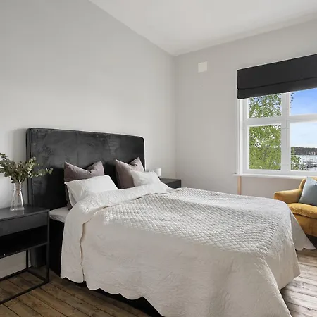 Вилла Small Castle From 1915