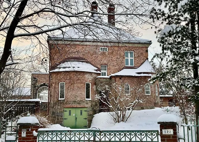 Villa Small Castle From 1915